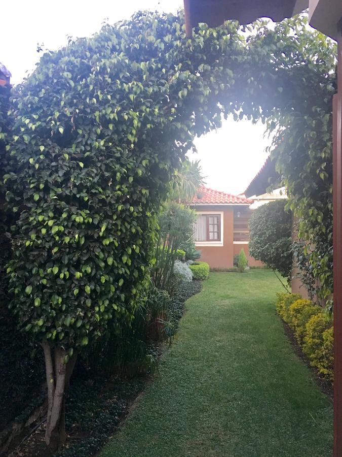 Ferienwohnung Apartamento Con Jardin Cochabamba Exterior foto